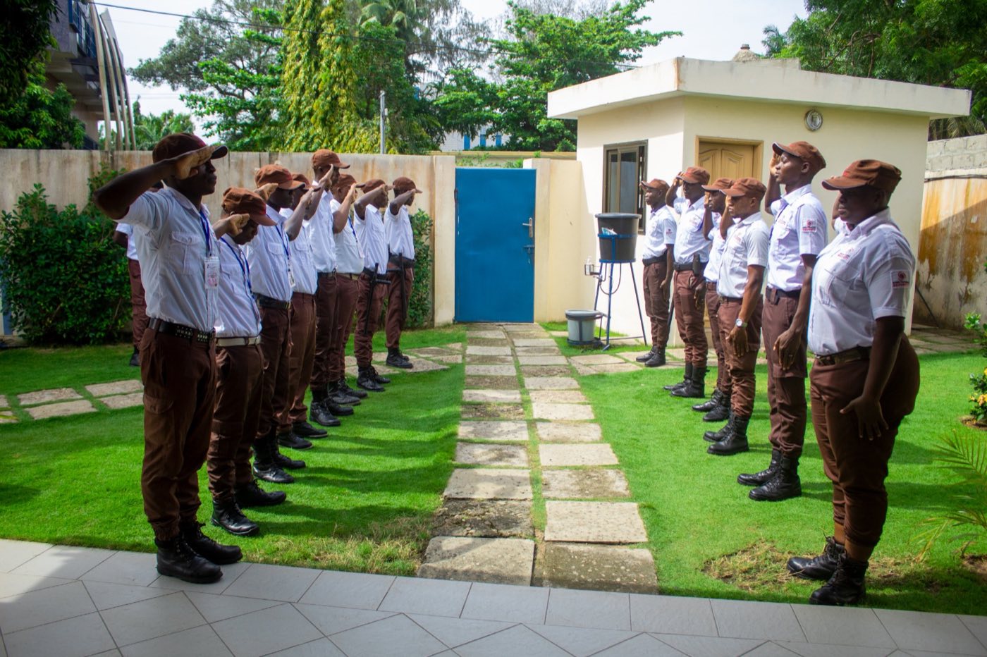 Agents de sécurité BENIN TRACKING SECURITY en formation